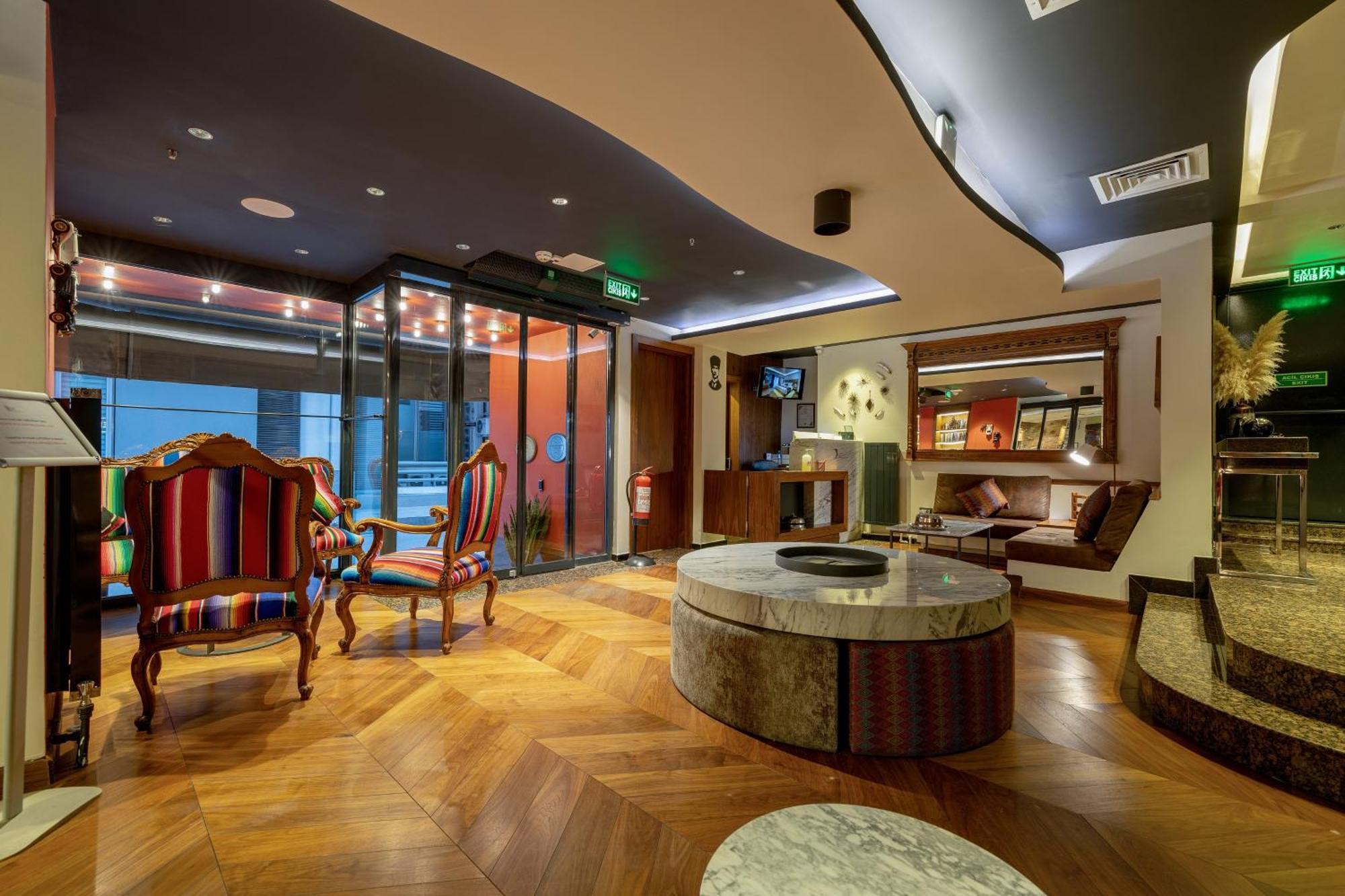 Hay Hotel Alsancak 伊兹密尔 外观 照片