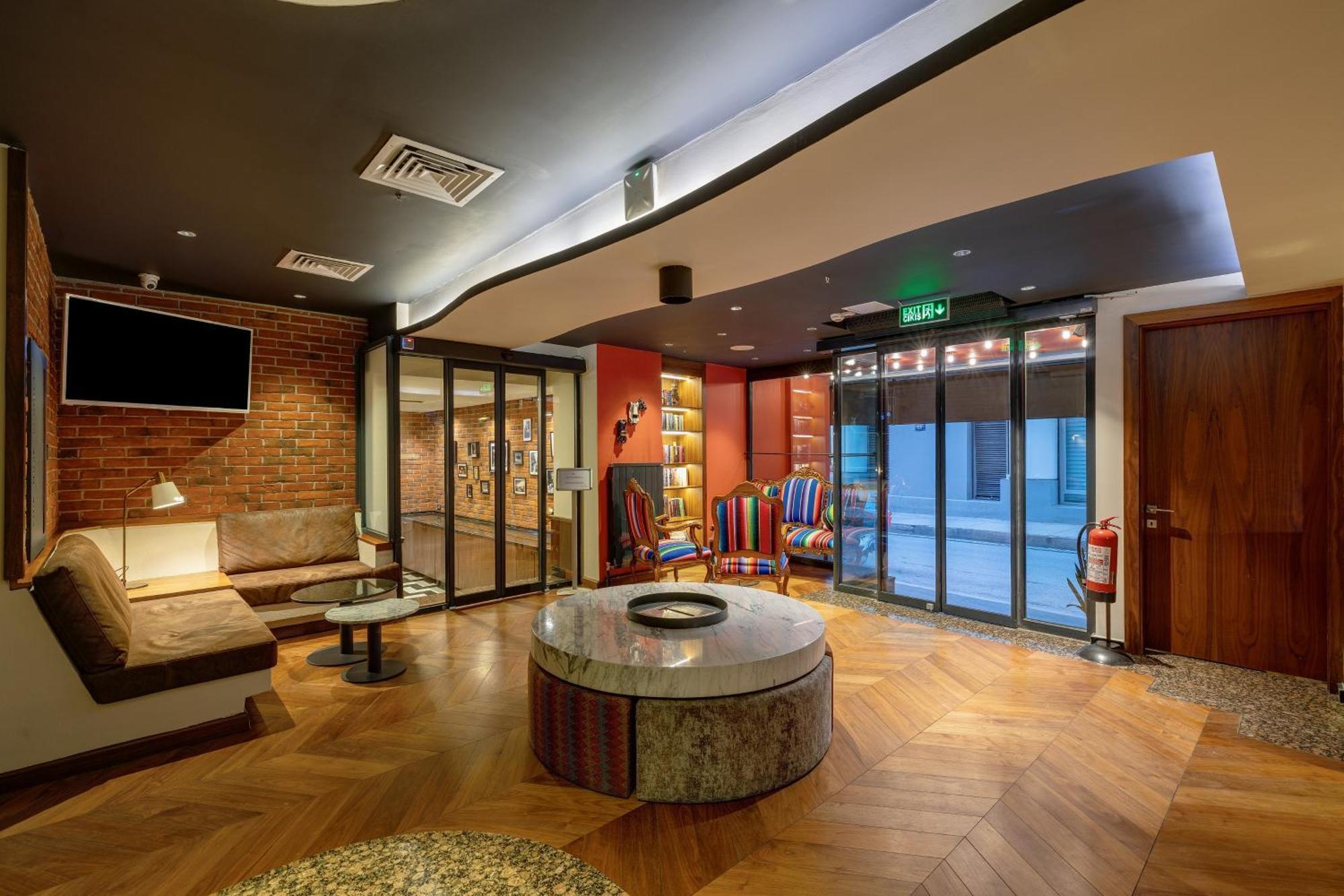 Hay Hotel Alsancak 伊兹密尔 外观 照片