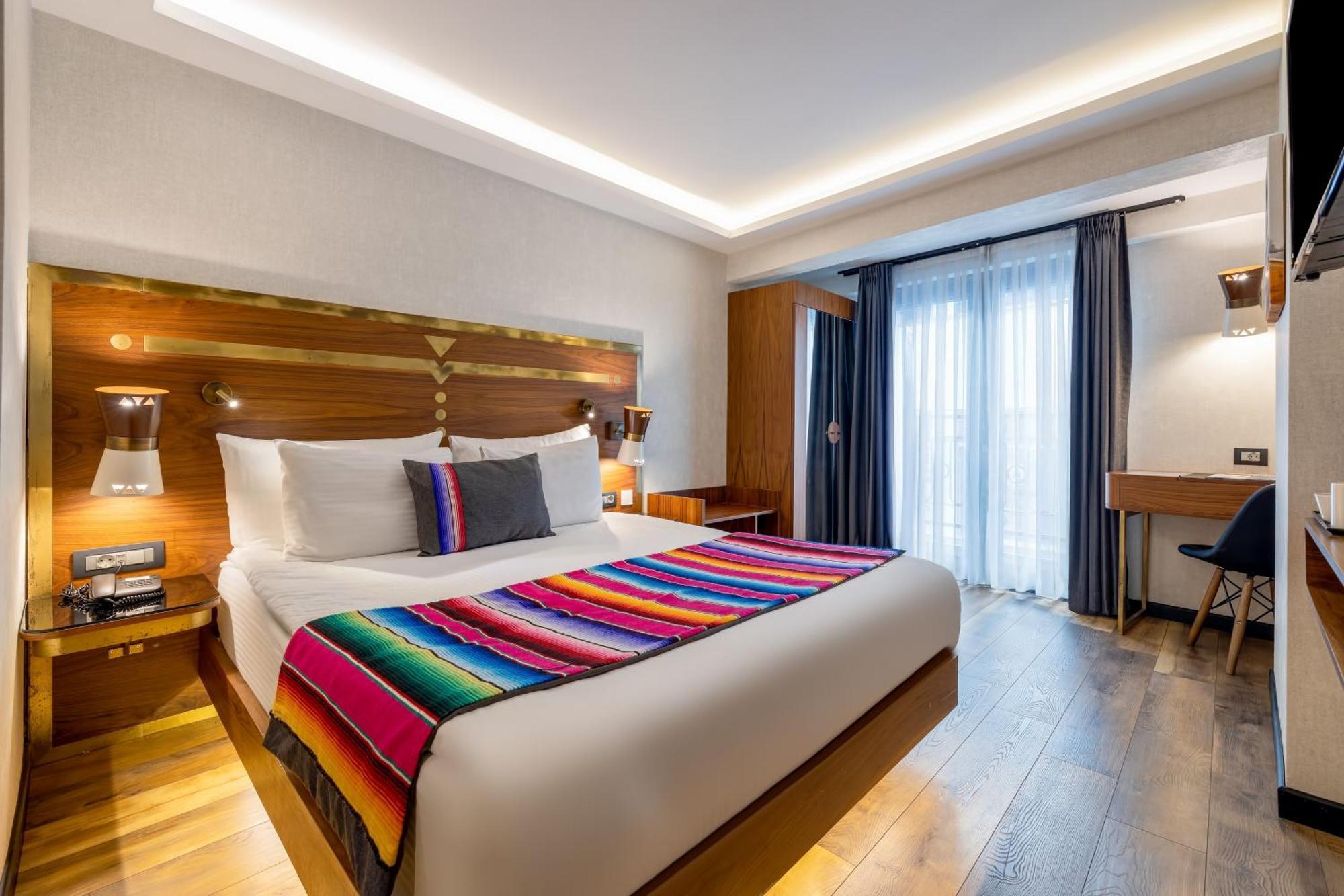 Hay Hotel Alsancak 伊兹密尔 外观 照片