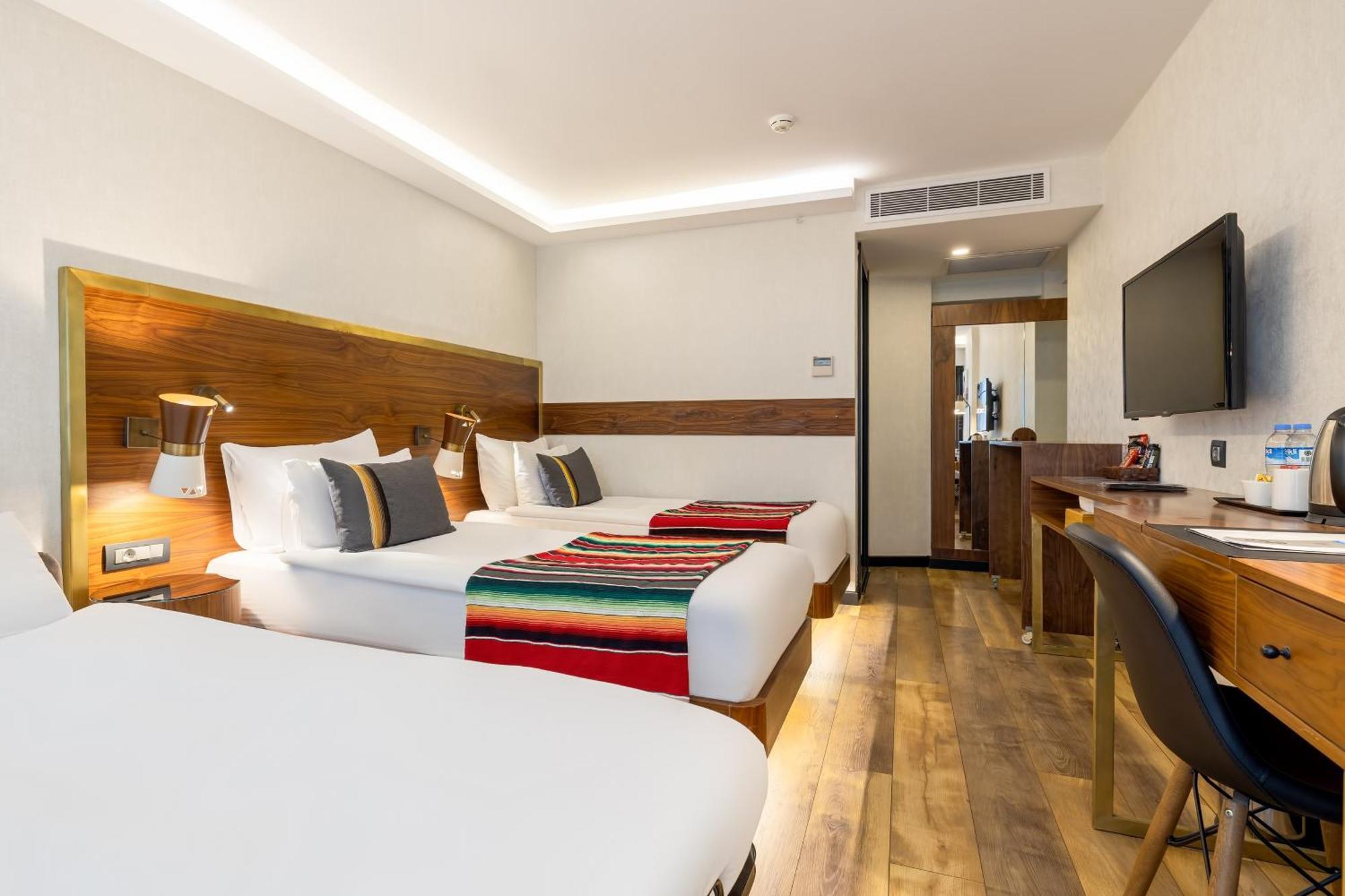 Hay Hotel Alsancak 伊兹密尔 外观 照片