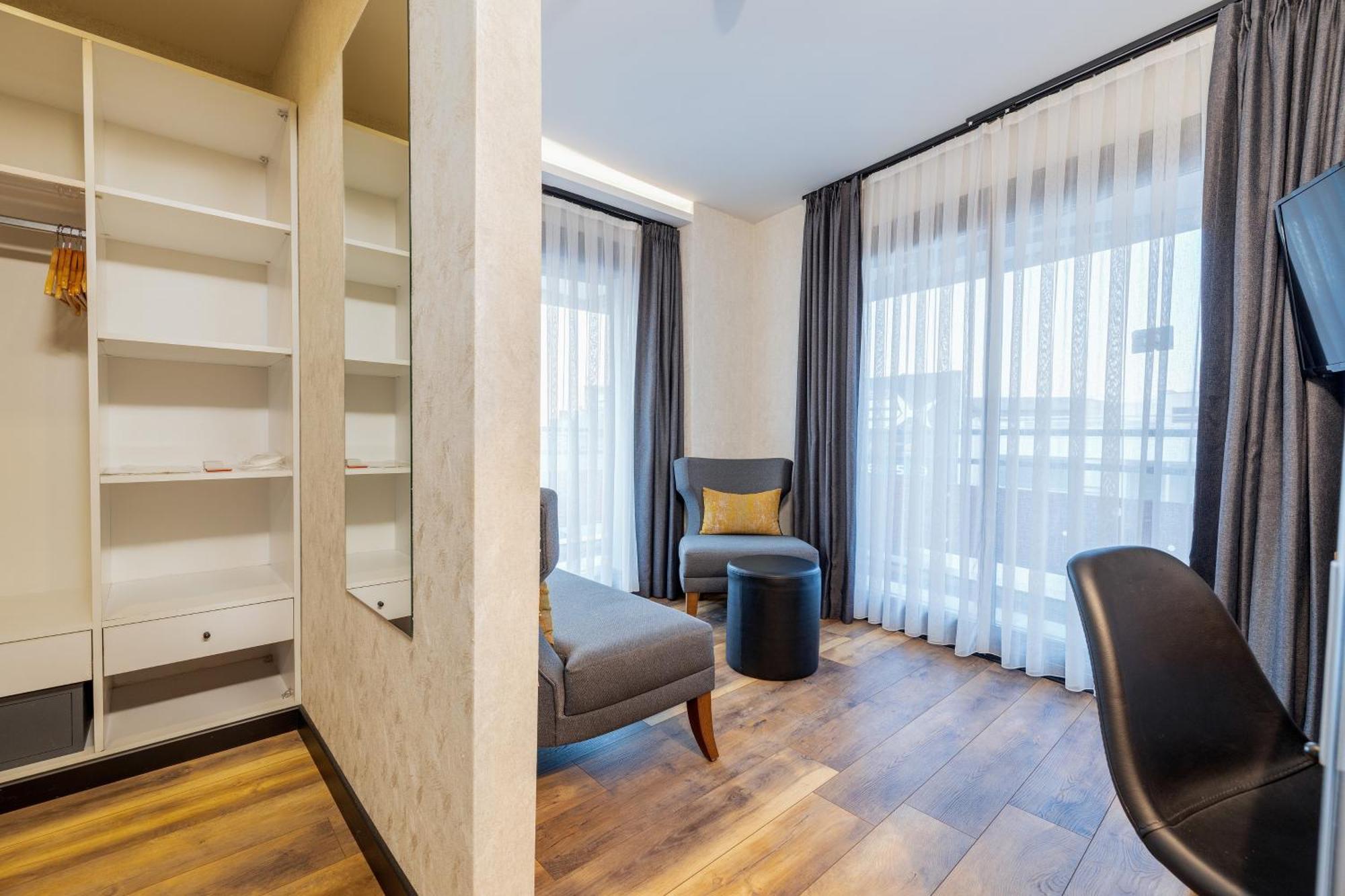 Hay Hotel Alsancak 伊兹密尔 外观 照片
